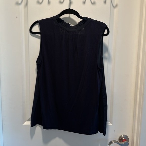 Loft sleeveless blouse - Picture 3 of 5